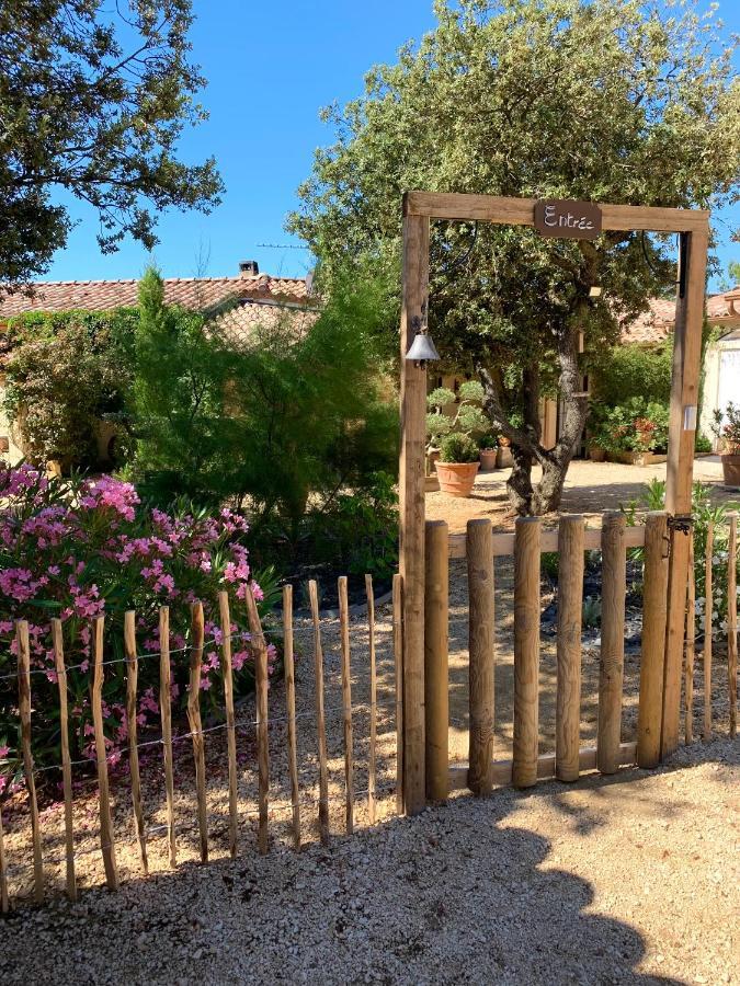 Les Santolines - Studio A La Campagne Aigaliers Εξωτερικό φωτογραφία